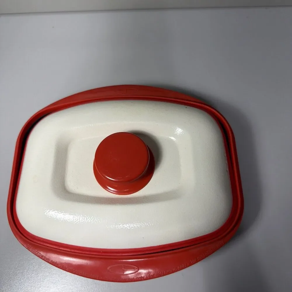 Range Mate Microwave Grill Pan Nonstick Cooker Tray w Lid Red Vintage